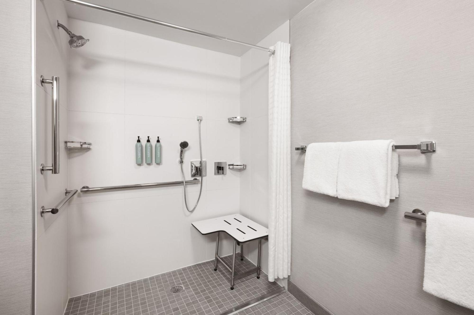 Courtyard By Marriott Memphis Airport Hotell Exteriör bild