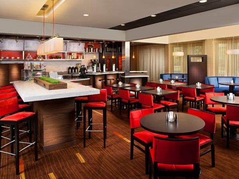 Courtyard By Marriott Memphis Airport Hotell Exteriör bild